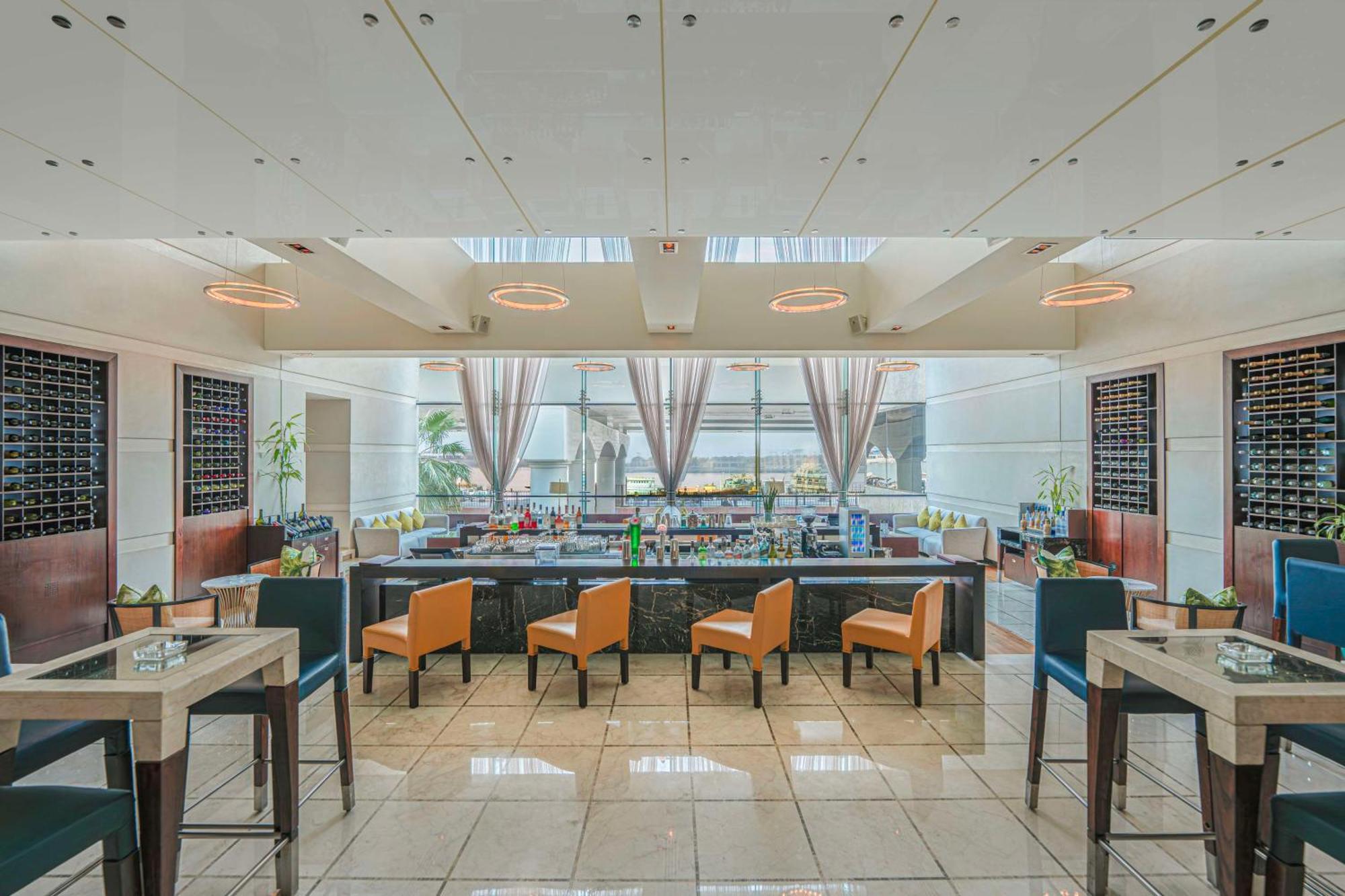 Hyatt Regency Dubai - Corniche Hotel Екстериор снимка